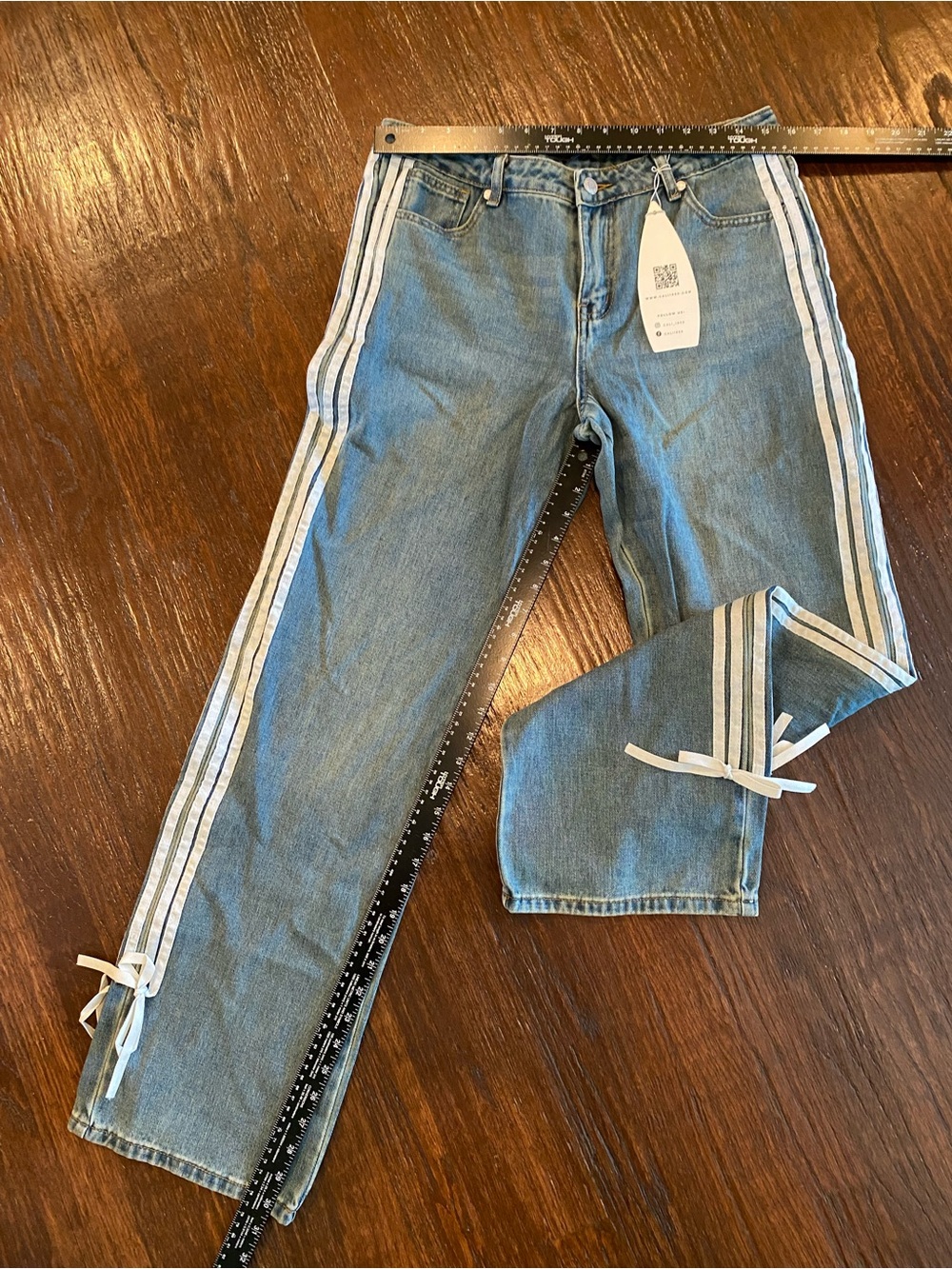 Cali 1850 Jeans with Side Stripes and Bow size 9 / 29 NWT New - Picture 8 of 10